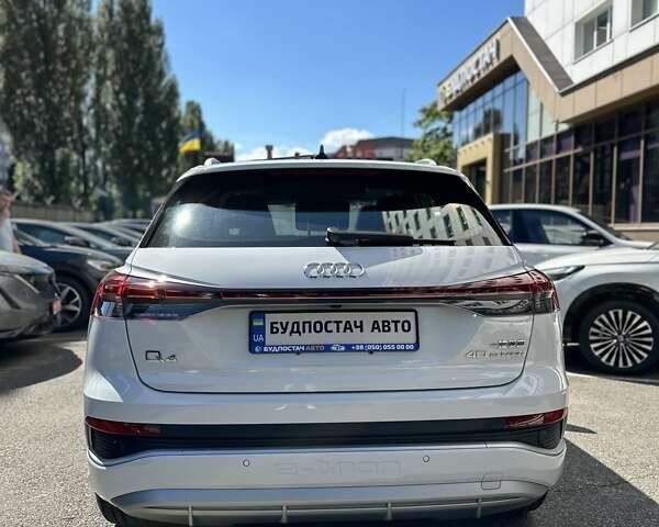 Ауді Q4 e-tron, об'ємом двигуна 0 л та пробігом 1 тис. км за 32399 $, фото 10 на Automoto.ua