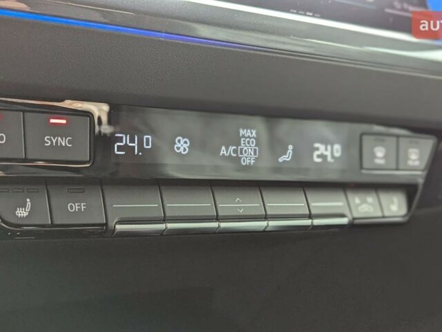 купить новое авто Ауди Q4 e-tron 2025 года от официального дилера Чабан Вячеслав Ауди фото