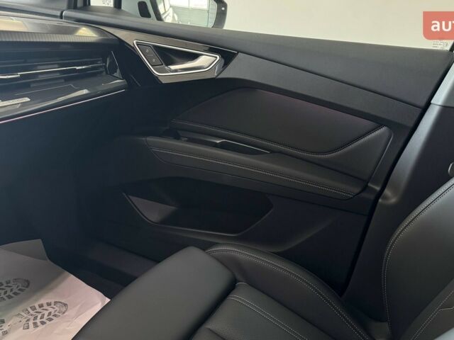 купить новое авто Ауди Q4 e-tron 2025 года от официального дилера E-SKM Кропивницький Ауди фото