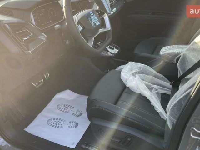 купить новое авто Ауди Q4 e-tron 2025 года от официального дилера E-SKM Житомир Ауди фото