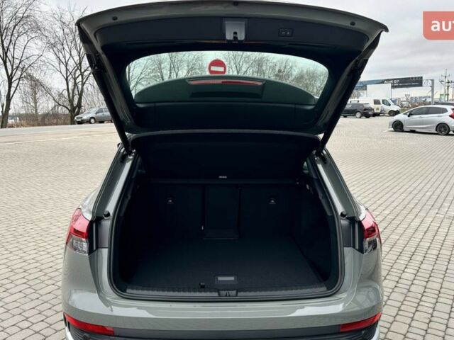 купить новое авто Ауди Q4 e-tron 2025 года от официального дилера Олег Львів Ауди фото