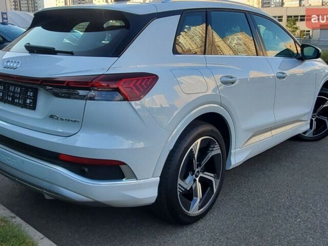 купить новое авто Ауди Q4 e-tron 2025 года от официального дилера Global Electric Ауди фото