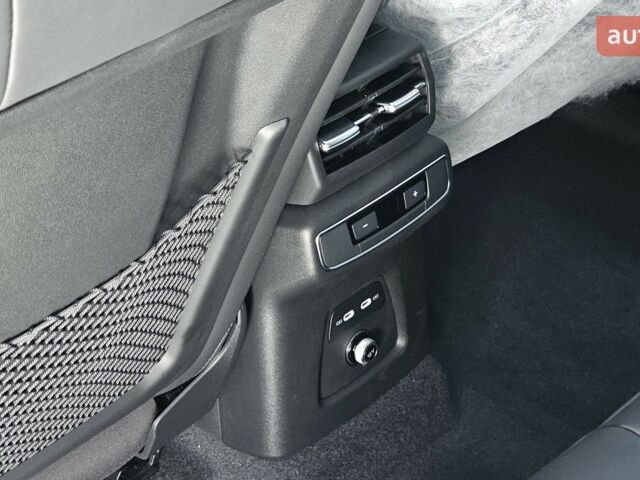 купити нове авто Ауді Q4 e-tron 2025 року від офіційного дилера Денис Фатов Ауді фото