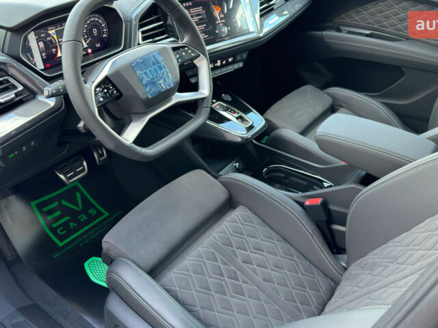 купити нове авто Ауді Q4 e-tron 2025 року від офіційного дилера Володимир Олександрович Ауді фото