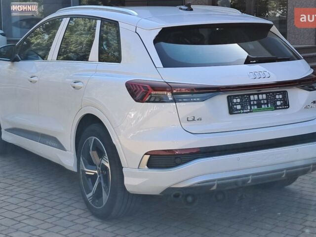 купить новое авто Ауди Q4 e-tron 2025 года от официального дилера Макс Ауди фото