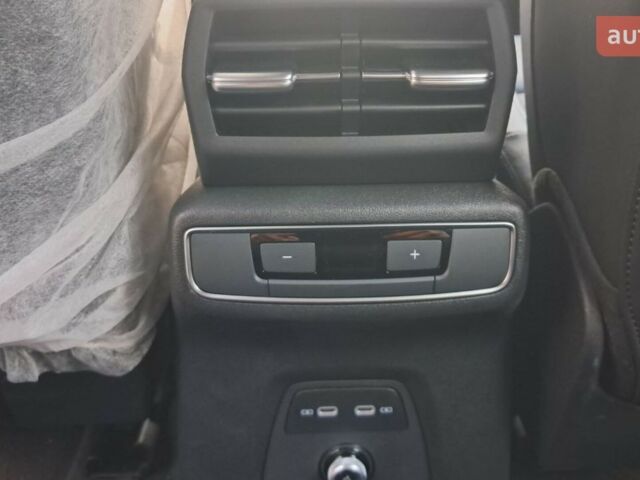 купить новое авто Ауди Q4 e-tron 2025 года от официального дилера Макс Ауди фото