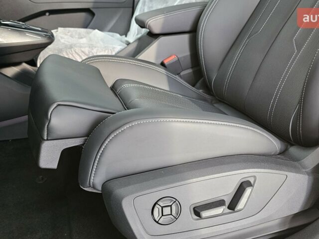 купити нове авто Ауді Q4 e-tron 2025 року від офіційного дилера Денис Фатов Ауді фото