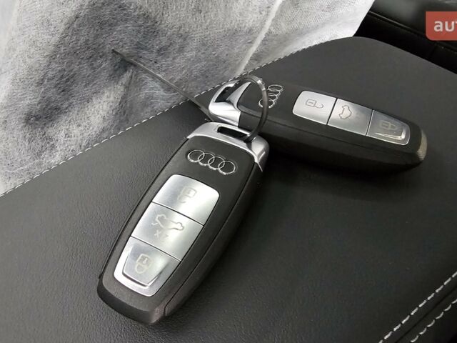 купити нове авто Ауді Q4 e-tron 2025 року від офіційного дилера Денис Фатов Ауді фото