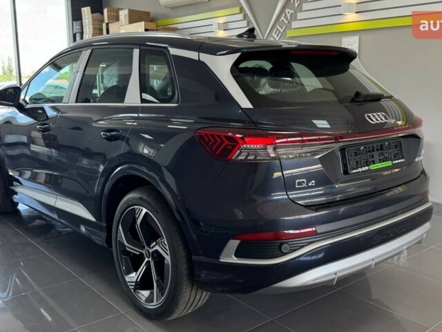 купить новое авто Ауди Q4 e-tron 2025 года от официального дилера Макс Ауди фото