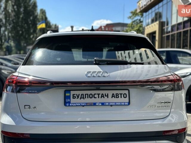 купить новое авто Ауди Q4 e-tron 2025 года от официального дилера Будпостач  Ауди фото