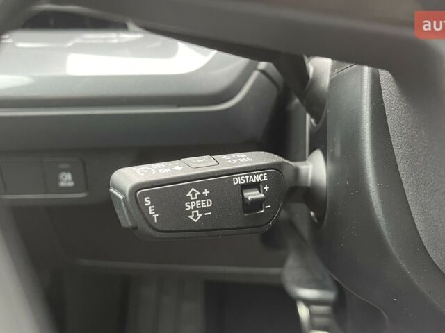 купити нове авто Ауді Q4 e-tron 2025 року від офіційного дилера Максим Путрівка Ауді фото