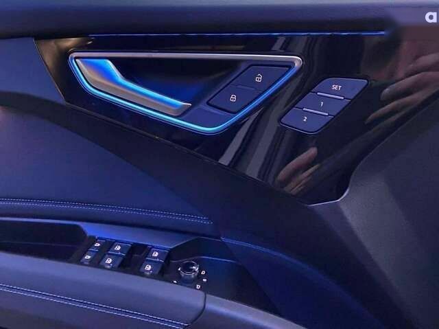 Ауди Q4 e-tron, объемом двигателя 0 л и пробегом 1 тыс. км за 33199 $, фото 21 на Automoto.ua