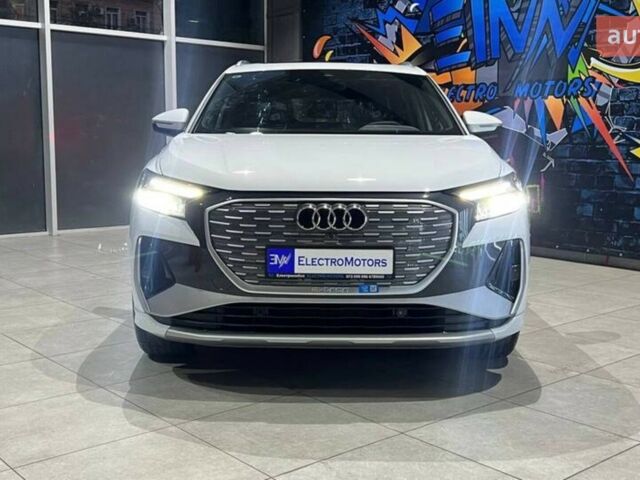 купить новое авто Ауди Q4 e-tron 2025 года от официального дилера ELECTRO-MOTORS KROPYVNYTSKYI Ауди фото