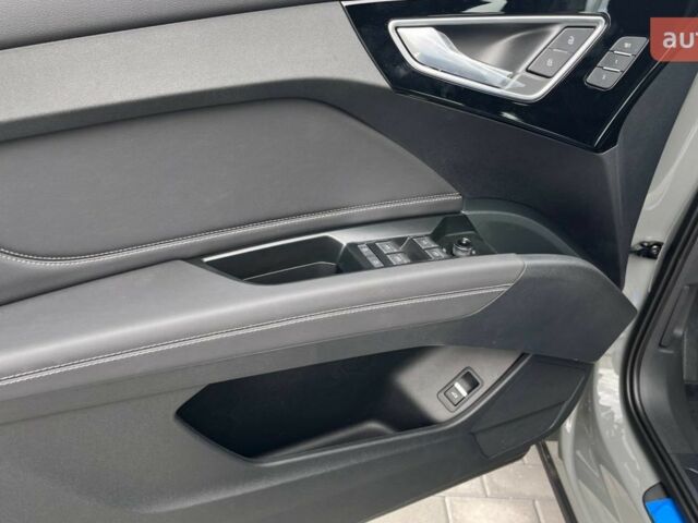 купить новое авто Ауди Q4 e-tron 2025 года от официального дилера Автоцентр AUTO.RIA Ауди фото