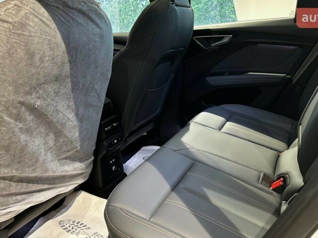 купить новое авто Ауди Q4 e-tron 2025 года от официального дилера Олег Львів Ауди фото