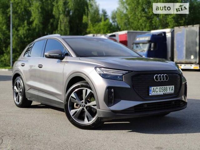 Сірий Ауді Q4 e-tron, об'ємом двигуна 0 л та пробігом 19 тис. км за 34500 $, фото 3 на Automoto.ua