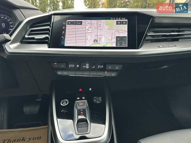 Сірий Ауді Q4 e-tron, об'ємом двигуна 0 л та пробігом 130 тис. км за 26900 $, фото 21 на Automoto.ua