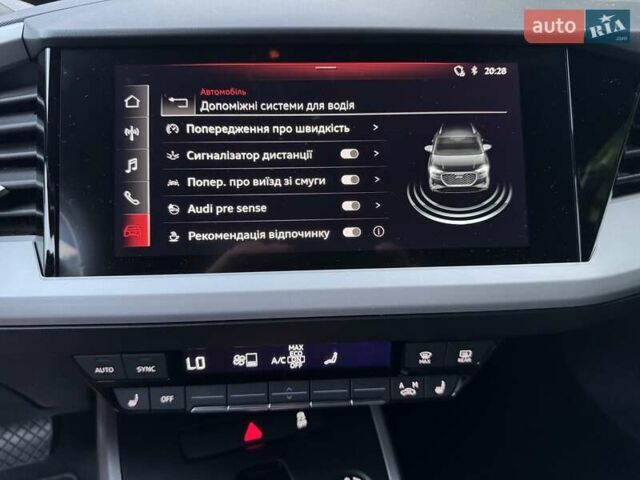 Сірий Ауді Q4 e-tron, об'ємом двигуна 0 л та пробігом 70 тис. км за 22700 $, фото 8 на Automoto.ua