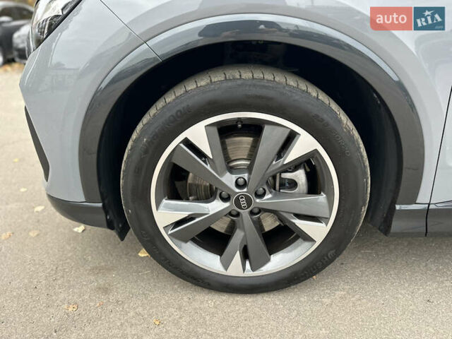 Сірий Ауді Q4 e-tron, об'ємом двигуна 0 л та пробігом 130 тис. км за 26900 $, фото 8 на Automoto.ua