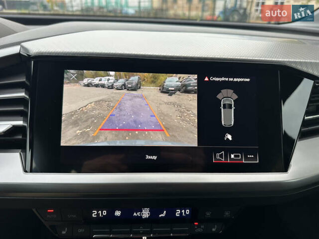 Сірий Ауді Q4 e-tron, об'ємом двигуна 0 л та пробігом 130 тис. км за 26900 $, фото 28 на Automoto.ua