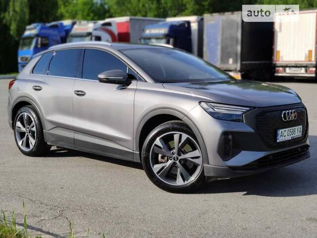 Сірий Ауді Q4 e-tron, об'ємом двигуна 0 л та пробігом 19 тис. км за 34500 $, фото 4 на Automoto.ua