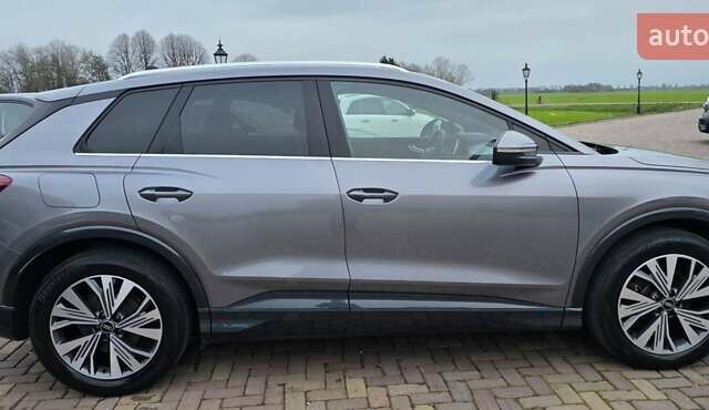 Серый Ауди Q4 e-tron, объемом двигателя 0 л и пробегом 129 тыс. км за 24532 $, фото 14 на Automoto.ua