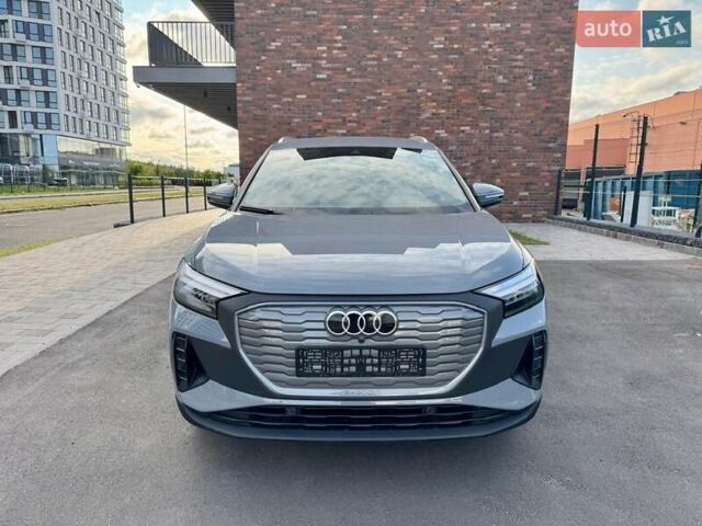 Сірий Ауді Q4 e-tron, об'ємом двигуна 0 л та пробігом 44 тис. км за 25300 $, фото 5 на Automoto.ua