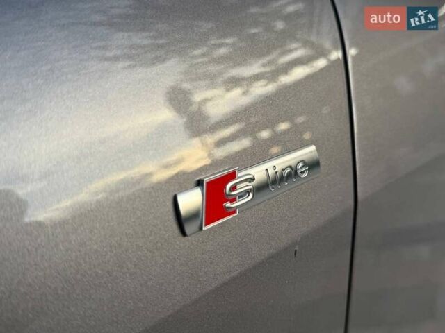 Сірий Ауді Q4 e-tron, об'ємом двигуна 0 л та пробігом 45 тис. км за 36200 $, фото 20 на Automoto.ua