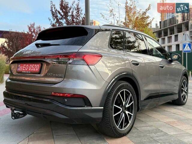 Сірий Ауді Q4 e-tron, об'ємом двигуна 0 л та пробігом 45 тис. км за 36200 $, фото 7 на Automoto.ua