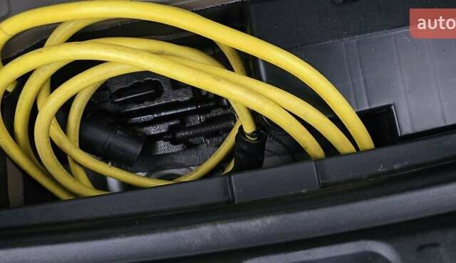 Серый Ауди Q4 e-tron, объемом двигателя 0 л и пробегом 129 тыс. км за 24532 $, фото 27 на Automoto.ua