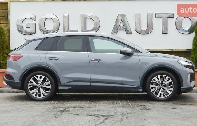 Серый Ауди Q4 e-tron, объемом двигателя 0 л и пробегом 22 тыс. км за 29999 $, фото 12 на Automoto.ua