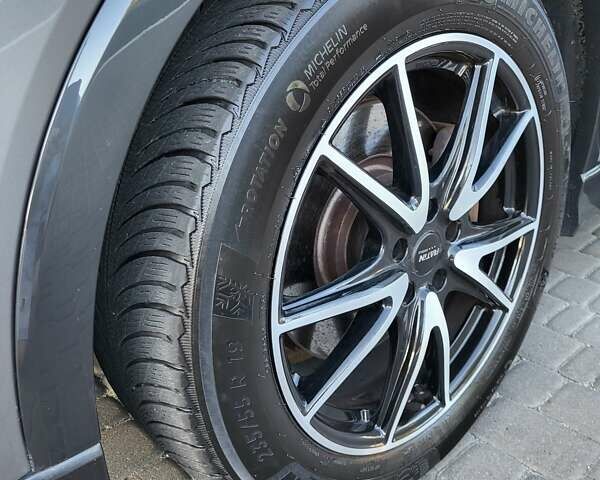Сірий Ауді Q4 e-tron, об'ємом двигуна 0 л та пробігом 42 тис. км за 34500 $, фото 26 на Automoto.ua