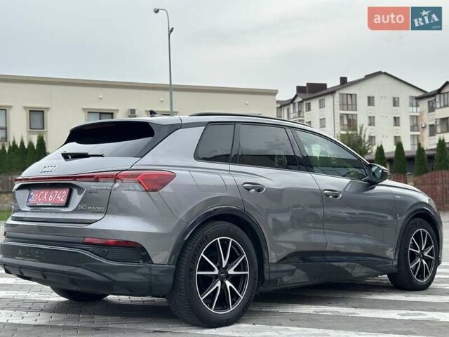 Серый Ауди Q4 e-tron, объемом двигателя 0 л и пробегом 45 тыс. км за 33850 $, фото 12 на Automoto.ua