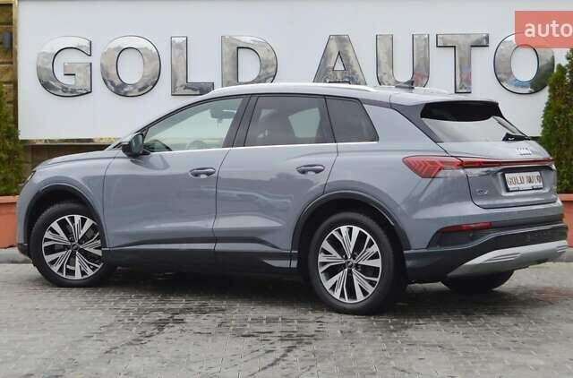 Серый Ауди Q4 e-tron, объемом двигателя 0 л и пробегом 22 тыс. км за 29999 $, фото 8 на Automoto.ua