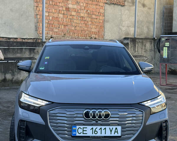 Серый Ауди Q4 e-tron, объемом двигателя 0 л и пробегом 110 тыс. км за 29800 $, фото 1 на Automoto.ua