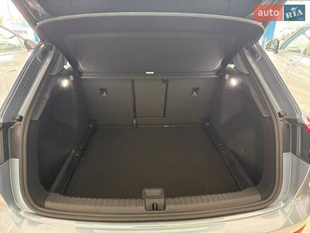 Ауди Q4 e-tron 2023 в Ивано-Франковске на Automoto.ua Серый Ауди Q4 e-tron, объемом двигателя 0 л и пробегом 13 тыс. км за 33500 $, фото 15 на Automoto.ua