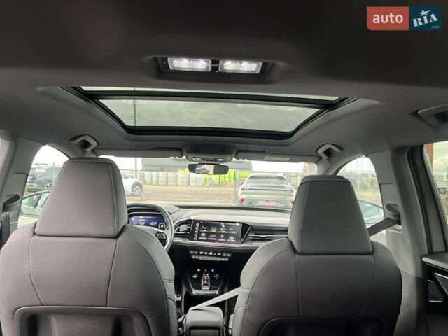 Серый Ауди Q4 e-tron, объемом двигателя 0 л и пробегом 18 тыс. км за 33500 $, фото 11 на Automoto.ua