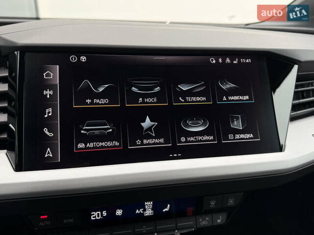 Сірий Ауді Q4 e-tron, об'ємом двигуна 0 л та пробігом 25 тис. км за 29790 $, фото 38 на Automoto.ua