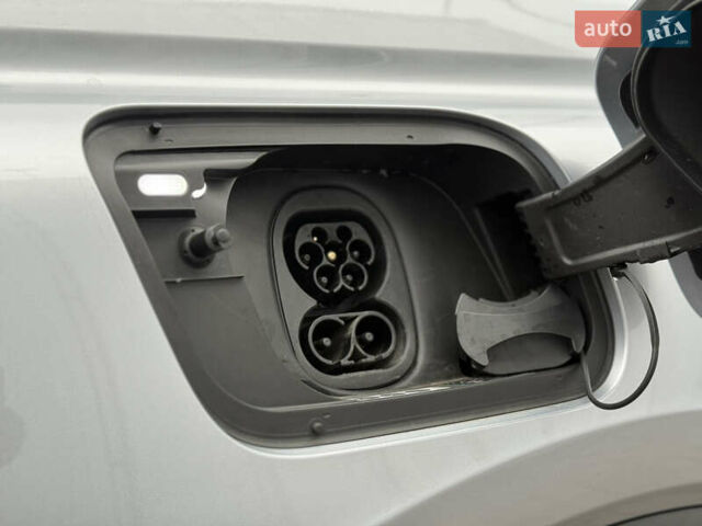 Сірий Ауді Q4 e-tron, об'ємом двигуна 0 л та пробігом 25 тис. км за 29790 $, фото 6 на Automoto.ua