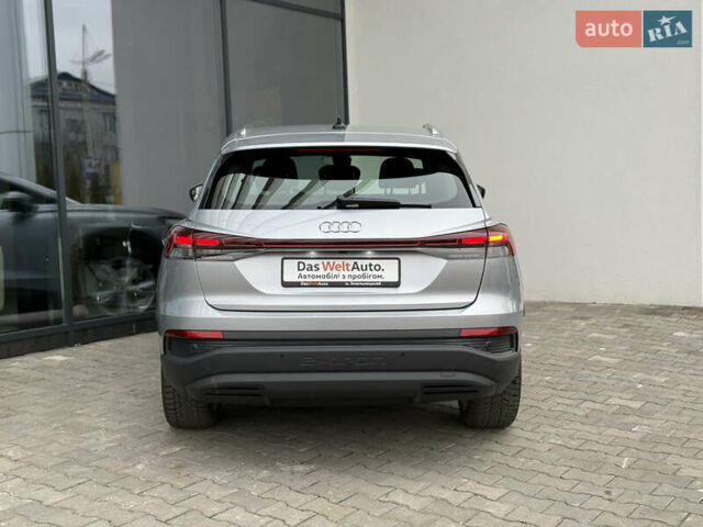 Сірий Ауді Q4 e-tron, об'ємом двигуна 0 л та пробігом 25 тис. км за 29790 $, фото 9 на Automoto.ua