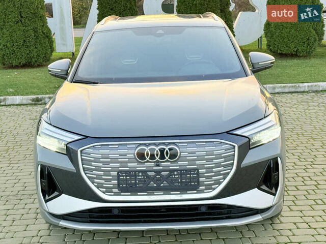 Серый Ауди Q4 e-tron, объемом двигателя 0 л и пробегом 55 тыс. км за 27500 $, фото 16 на Automoto.ua