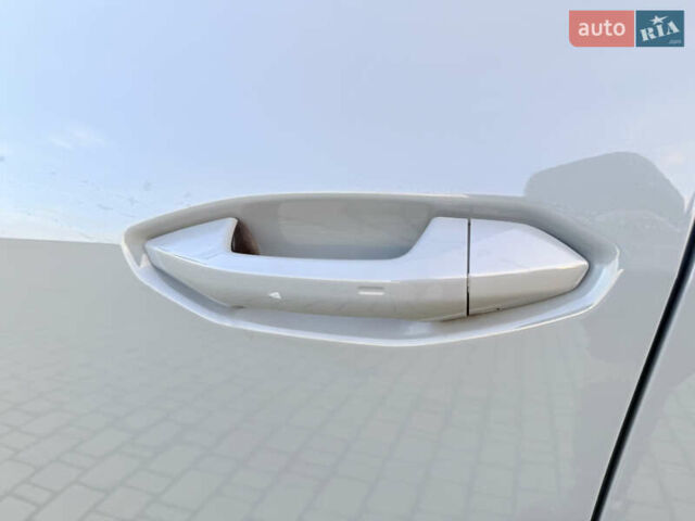 Серый Ауди Q4 e-tron, объемом двигателя 0 л и пробегом 55 тыс. км за 27500 $, фото 18 на Automoto.ua