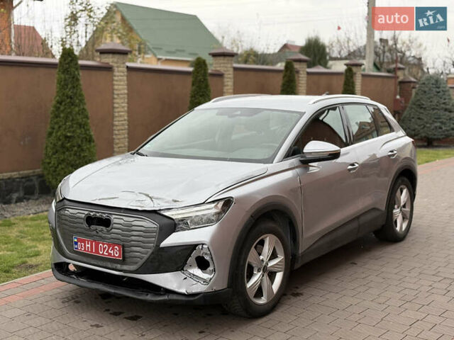 Серый Ауди Q4 e-tron, объемом двигателя 0 л и пробегом 50 тыс. км за 16900 $, фото 22 на Automoto.ua