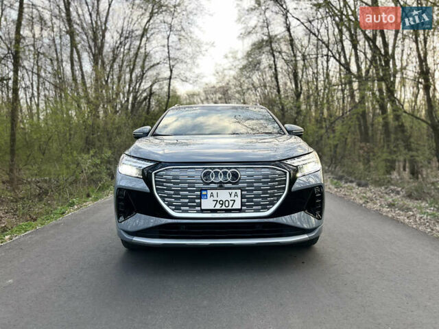 Сірий Ауді Q4 e-tron, об'ємом двигуна 0 л та пробігом 20 тис. км за 28800 $, фото 5 на Automoto.ua