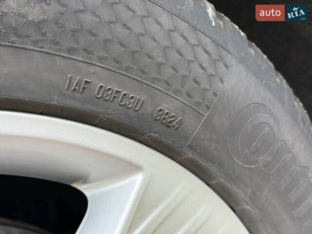 Серый Ауди Q4 e-tron, объемом двигателя 0 л и пробегом 50 тыс. км за 16900 $, фото 8 на Automoto.ua