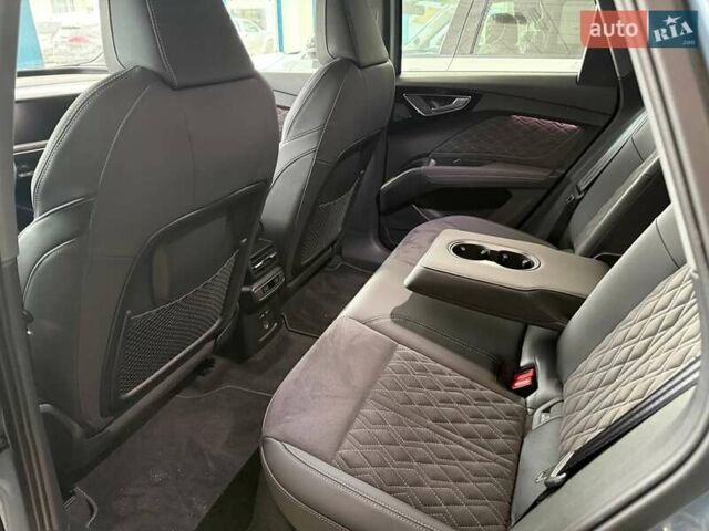 Ауди Q4 e-tron 2023 в Ивано-Франковске на Automoto.ua Серый Ауди Q4 e-tron, объемом двигателя 0 л и пробегом 13 тыс. км за 33500 $, фото 8 на Automoto.ua
