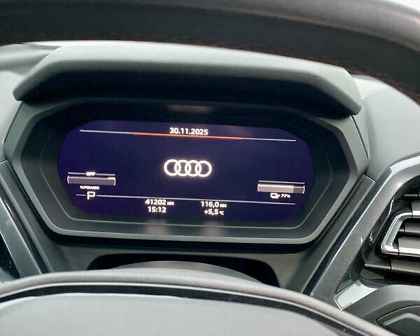 Сірий Ауді Q4 e-tron, об'ємом двигуна 0 л та пробігом 41 тис. км за 33900 $, фото 21 на Automoto.ua
