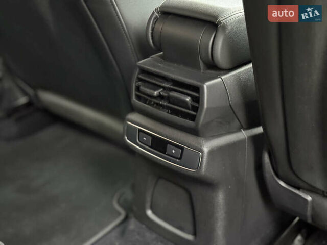 Серый Ауди Q4 e-tron, объемом двигателя 0 л и пробегом 50 тыс. км за 16900 $, фото 54 на Automoto.ua