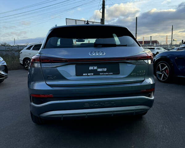 Сірий Ауді Q4 e-tron, об'ємом двигуна 0 л та пробігом 6 тис. км за 29500 $, фото 9 на Automoto.ua