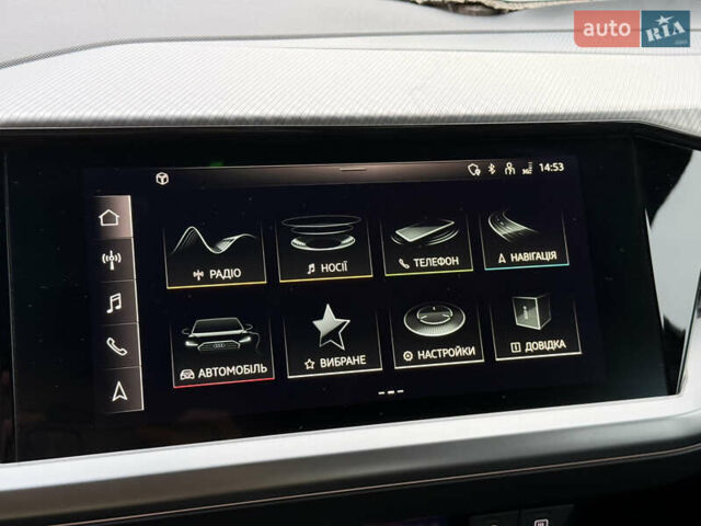 Серый Ауди Q4 e-tron, объемом двигателя 0 л и пробегом 50 тыс. км за 16900 $, фото 45 на Automoto.ua